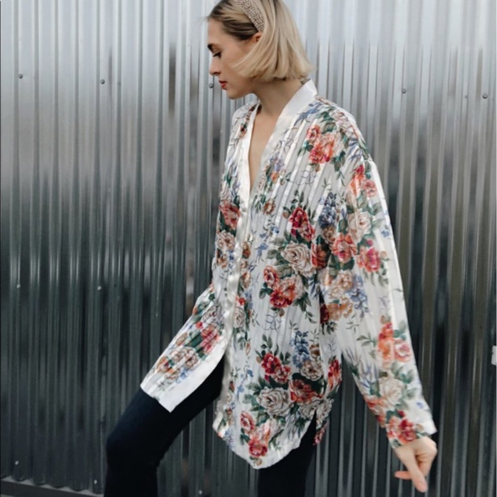 Victoria's Secret Gold Label Vintage VS Kimono Size Large One Size